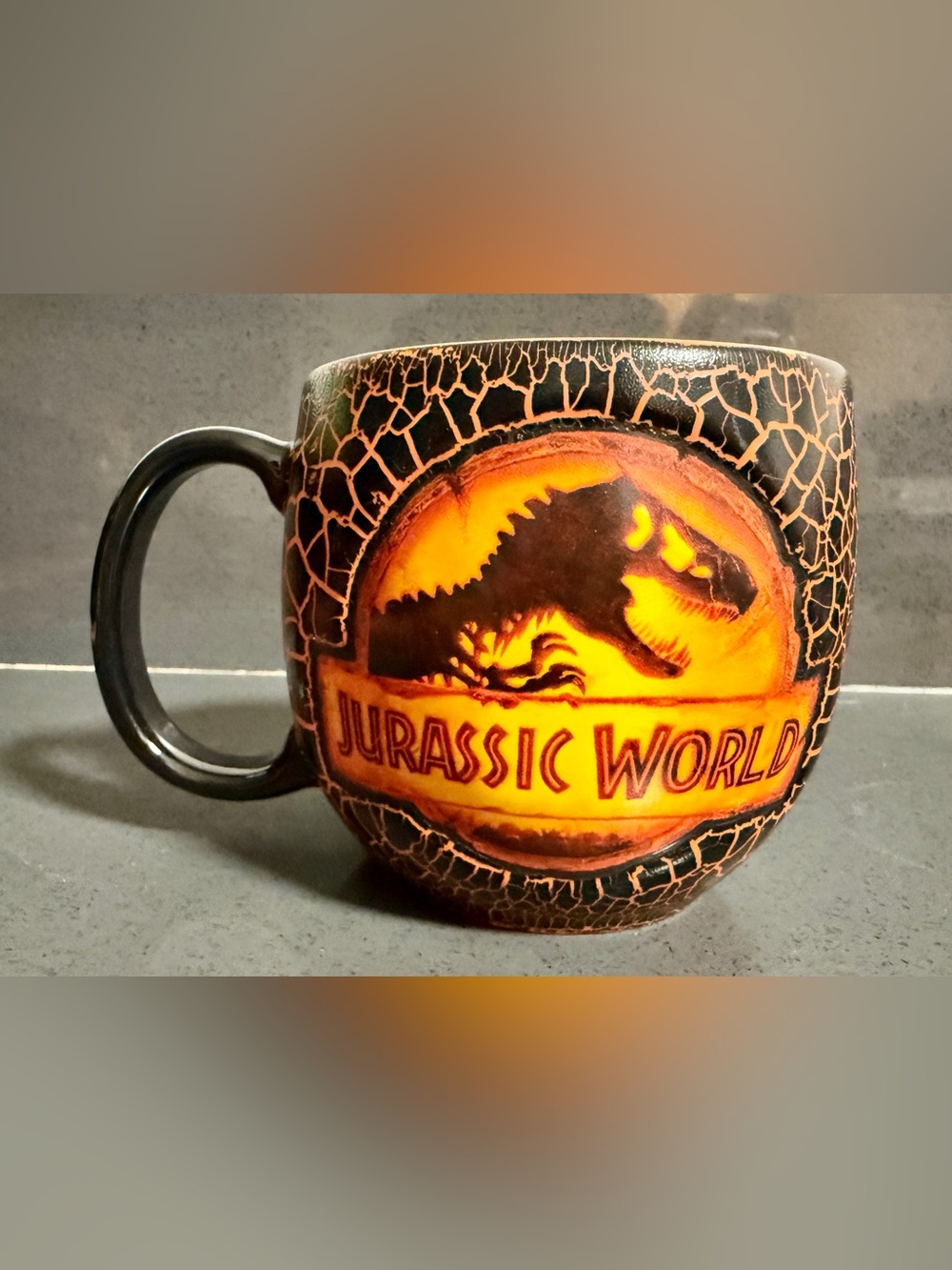 Rare Universal Studios Exclusive Jurassic World Dominion Amber Coffee Mug
